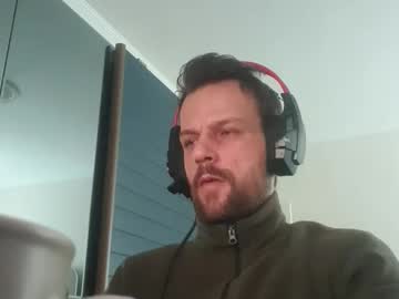 Eaglecrm Chaturbate stream image from December 20, 2025