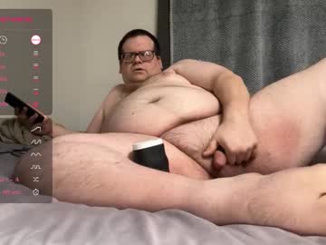Treatbobnice Chaturbate stream image from December 20, 2025