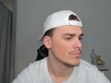 Xx_Raul_Xx_ Chaturbate stream image from December 20, 2025