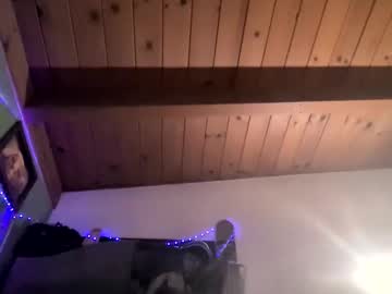 Bean_Dover Chaturbate stream image from December 20, 2025