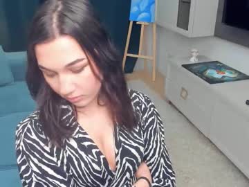 Chereecherry Chaturbate stream image from December 20, 2025