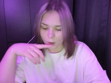 Sophia_Xi Chaturbate stream image from December 20, 2025