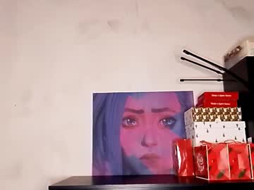 Caitlynvuono Chaturbate stream image from December 20, 2025