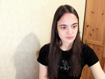 Littleashleyy Chaturbate stream image from December 20, 2025