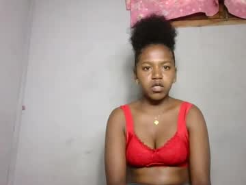 Marina0506 Chaturbate stream image from December 20, 2025