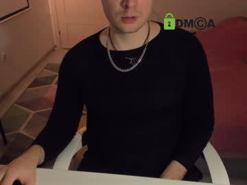 Csavie Chaturbate stream image from December 20, 2025