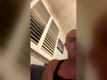 Pervpuppy Chaturbate stream image from December 20, 2025