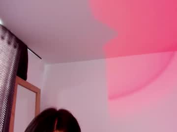 Caami02 Chaturbate stream image from December 20, 2025