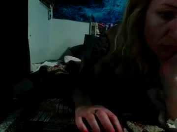 Zoeyportland Chaturbate stream image from December 20, 2025