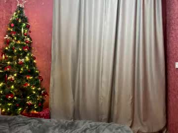 Alicefoxi1 Chaturbate stream image from December 20, 2025