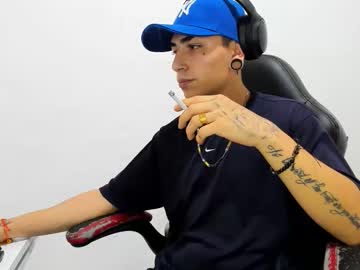 Beatandtalk Chaturbate stream image from December 20, 2025