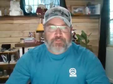 Chadmichaell Chaturbate stream image from December 20, 2025