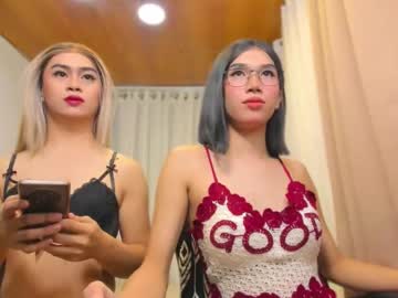 Jchugecock Chaturbate stream image from December 20, 2025