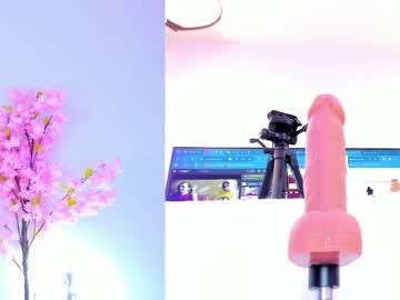 Maily_Zans Chaturbate stream image from December 20, 2025