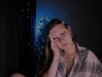 Nelli_Lux Chaturbate stream image from December 20, 2025
