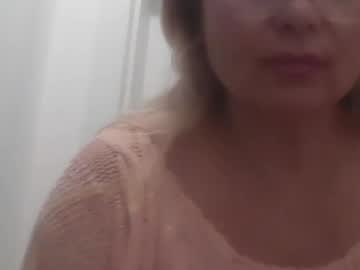 Vionerra Chaturbate stream image from December 20, 2025