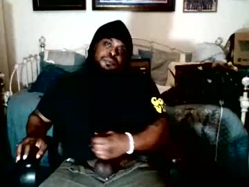 Daddydraybbc Chaturbate stream image from December 20, 2025