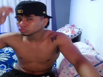 Peter_King_ Chaturbate stream image from December 20, 2025
