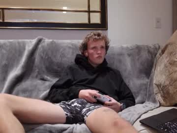Boyyhb Chaturbate stream image from December 21, 2025