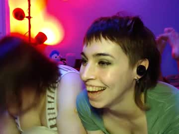 Kayybutlikeno Chaturbate stream image from December 21, 2025