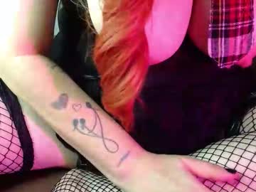 Nina_Foxx02 Chaturbate stream image from December 21, 2025