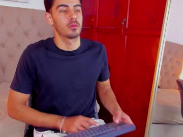 Mrdisan Chaturbate stream image from December 21, 2025