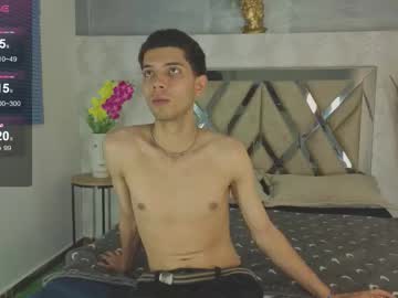 Prettyboyy_13 Chaturbate stream image from December 21, 2025