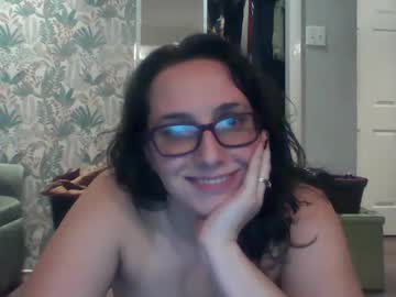 Beajayqueen Chaturbate stream image from December 21, 2025