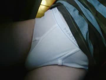 Briefsman23 Chaturbate stream image from December 21, 2025