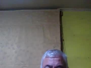 Crmperez Chaturbate stream image from December 21, 2025