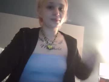 Perfectly222peachy Chaturbate stream image from December 21, 2025