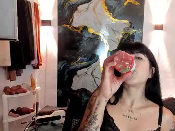 Chaymae_Nah Chaturbate stream image from December 21, 2025