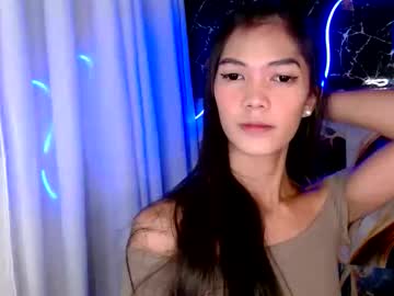 Mona_Bey Chaturbate stream image from December 21, 2025