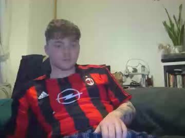 Bigp77x Chaturbate stream image from December 21, 2025