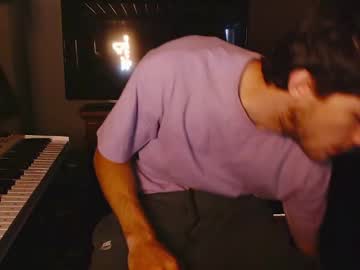 Emannx Chaturbate stream image from December 21, 2025