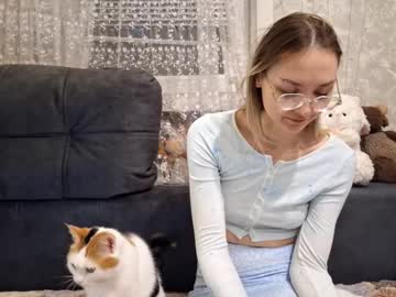 Anjelinaforever Chaturbate stream image from December 21, 2025
