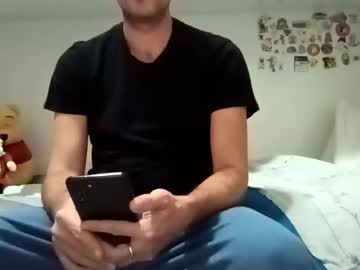 Quantosibel Chaturbate stream image from December 21, 2025