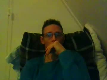 Rororober Chaturbate stream image from December 21, 2025