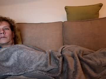 Needyacum Chaturbate stream image from December 21, 2025