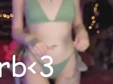 Crackling_Tati Chaturbate stream image from December 21, 2025