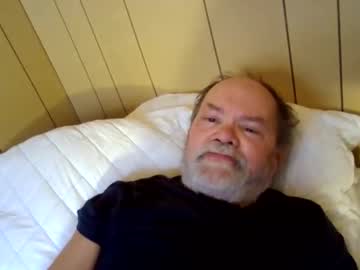 Edwalters Chaturbate stream image from December 21, 2025