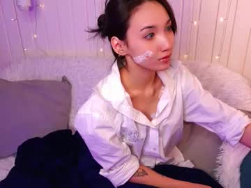 Gentlemusee Chaturbate stream image from December 21, 2025