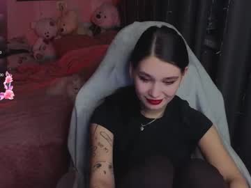 Mella_Freya Chaturbate stream image from December 21, 2025
