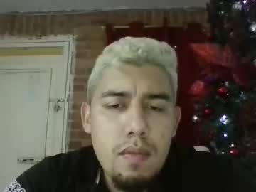 Pocahot2512 Chaturbate stream image from December 22, 2025