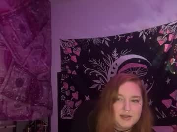 Yourthickgingergoddess Chaturbate stream image from December 22, 2025