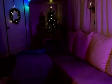 L_And_Elle Chaturbate stream image from December 22, 2025
