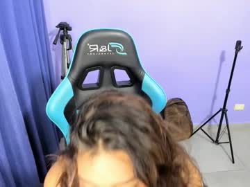 Sashanova21 Chaturbate stream image from December 22, 2025