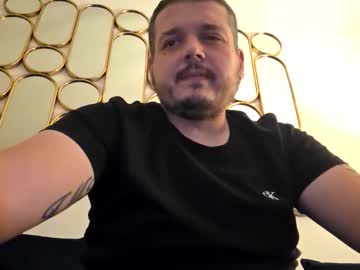 Sub3100 Chaturbate stream image from December 22, 2025