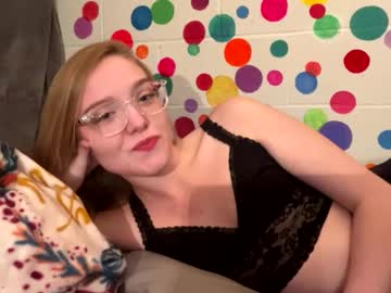Ann113348 Chaturbate stream image from December 22, 2025
