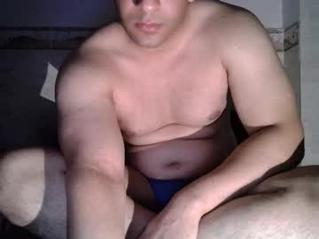 Yummerboy Chaturbate stream image from December 22, 2025